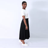 Ladies Elegance Pleated Skirt