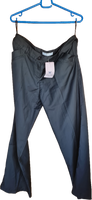 LADIES FASHION CLOTHING TO-CLEAR 100 UNITS